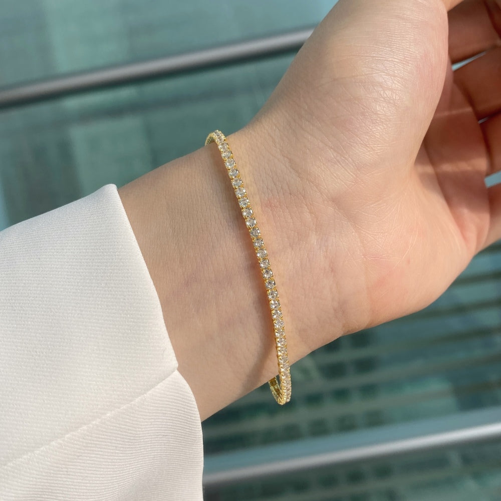 An image of one displaying Emma bracelet on the wrist