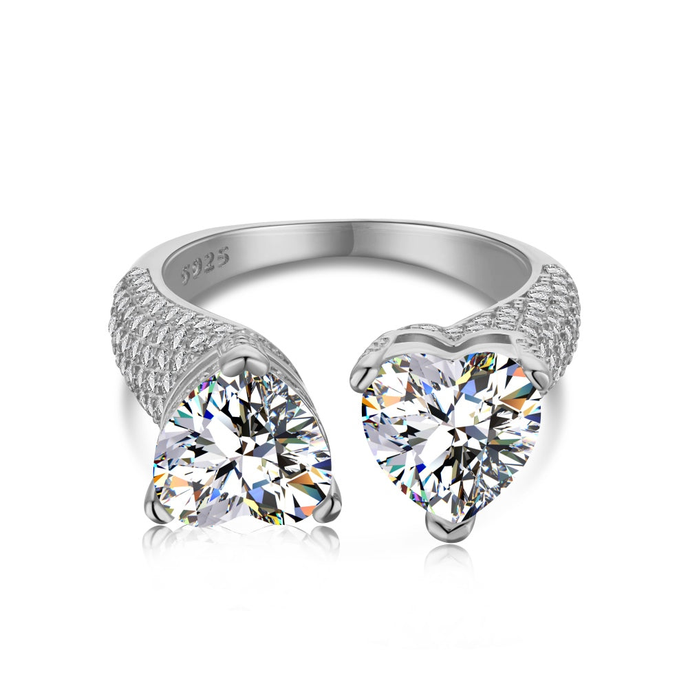 Front view of a Myra ring