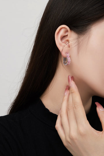 An image of one wearing Venus earrings